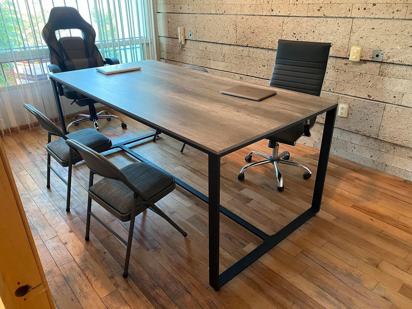 Mesa de juntas Tipo Industrial Sencillo Modelo Viseu